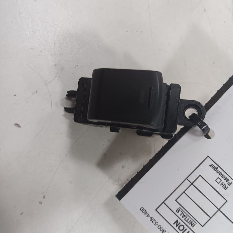 INFINITI QX50 Window Switch Power Left Driver Rear  2017 2016 2015 201