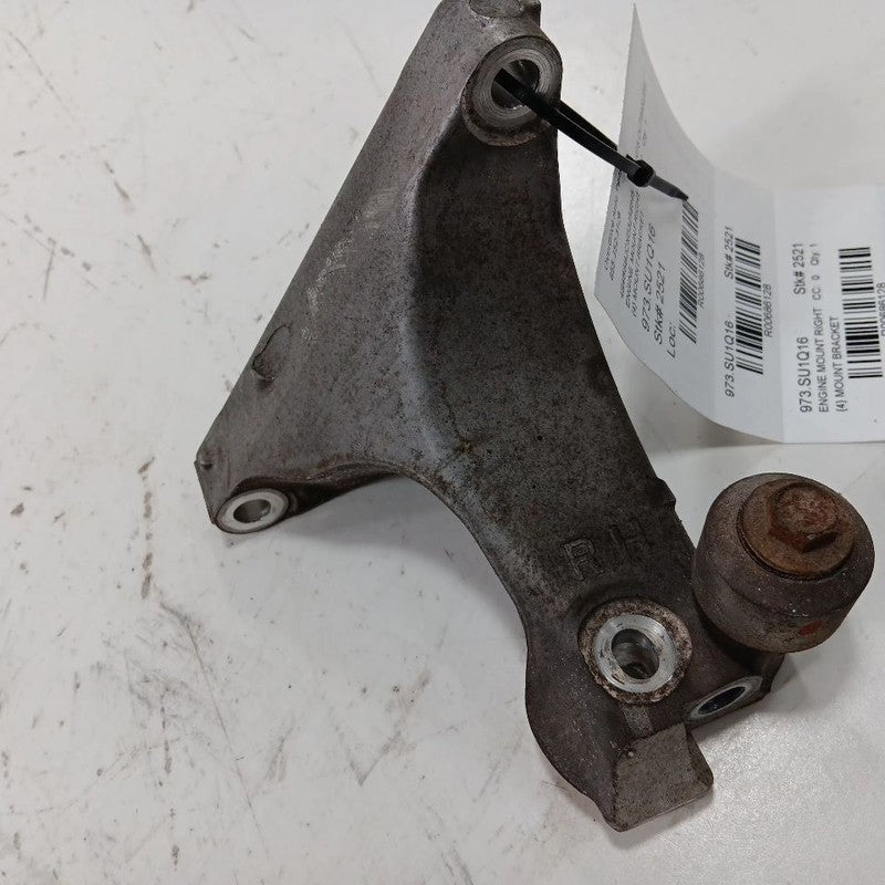 Subaru Outback Legacy Engine Motor Mount Bracket Right Passenger  2018