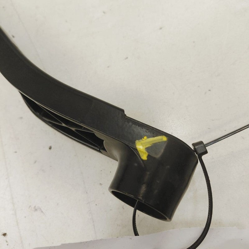 Cadillac XTS Windshield Wiper Arm Left Driver      2016 2017 2018