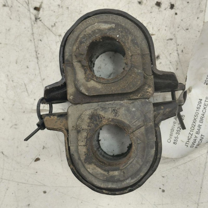 Lexus IS350 Front Sway Bar Bushing Mounting Bracket  2020 2019 2018