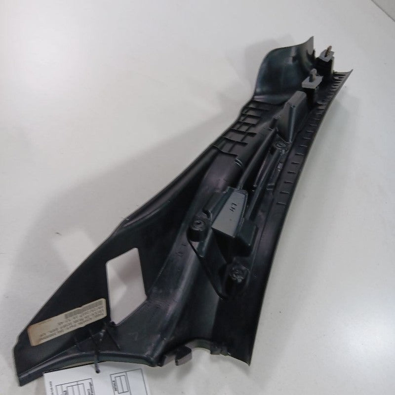 Chrysler 300 Sill Trim Plate Door Jam Threshold Left Driver Rear  2015 2016 2017