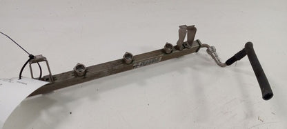 Ford Fiesta Fuel Rail Injection Injector Mount Bar 2011 2012 2013 OEM