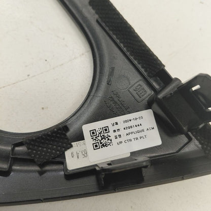 Chevy Trax Temp Temperature Control Bezel Surround Dash Trim  2025 202