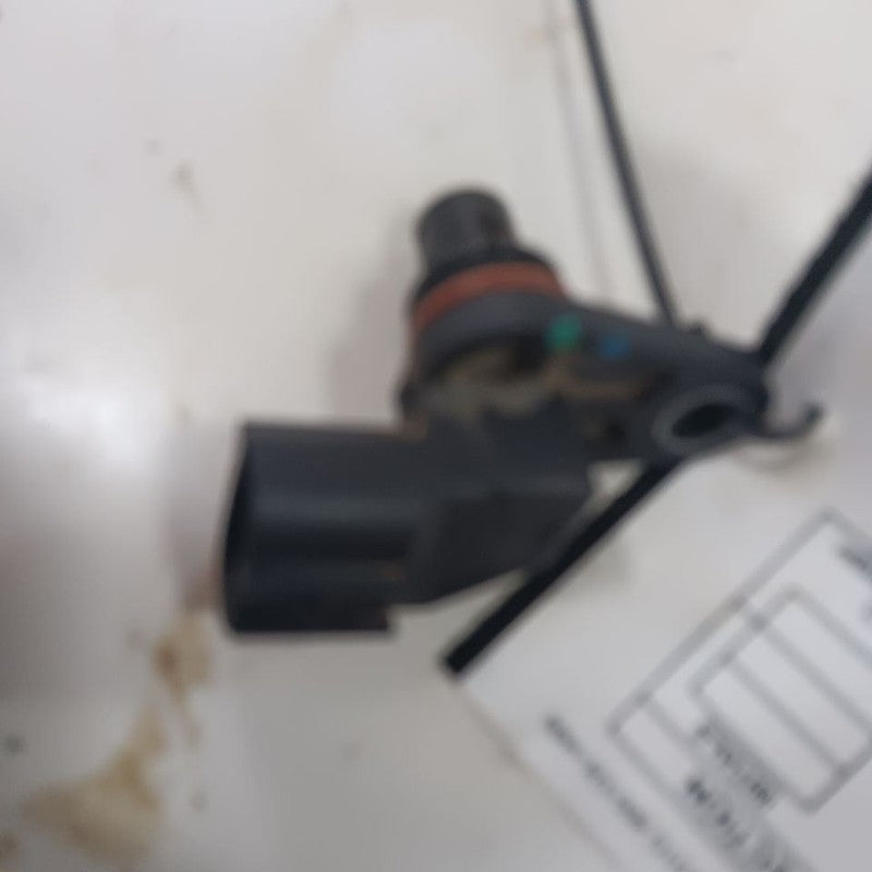 Kia Sorento Camshaft Cam Shaft Position Sensor  2.4 2018 2017 2016 OEM