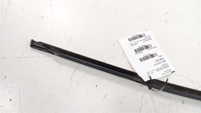 Volkswagen Golf Door Glass Window Weather Strip Trim Rear Left Back 2010 