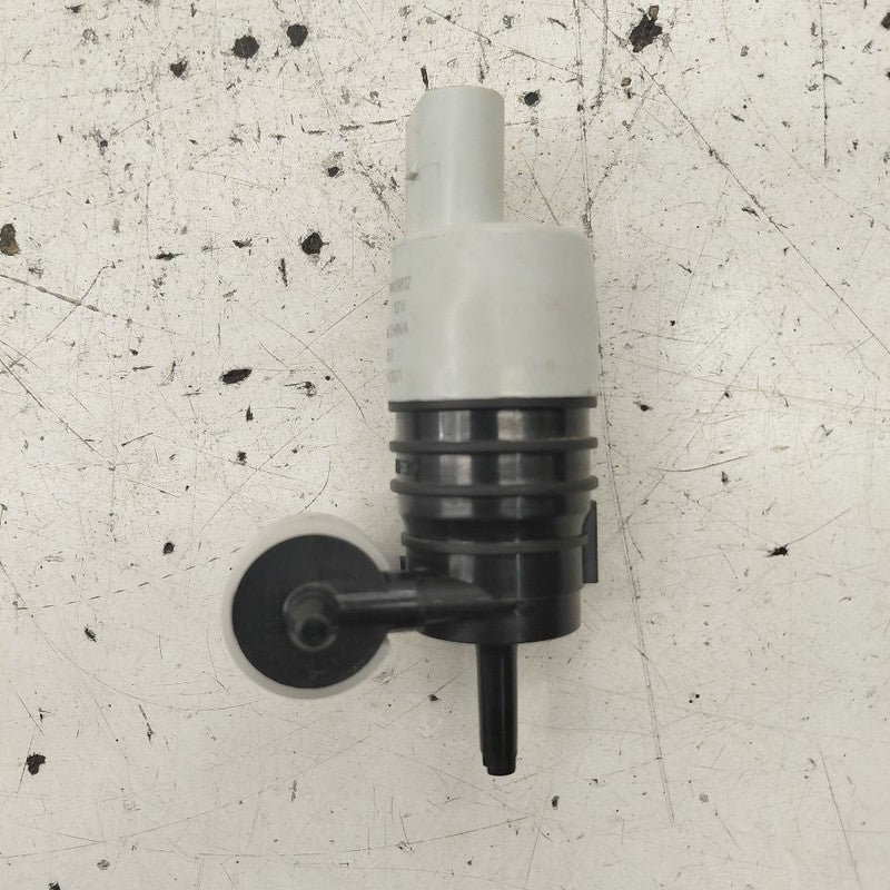 Buick Encore GX Windshield Washer Wash Fluid Reservoir Motor Pump Elec