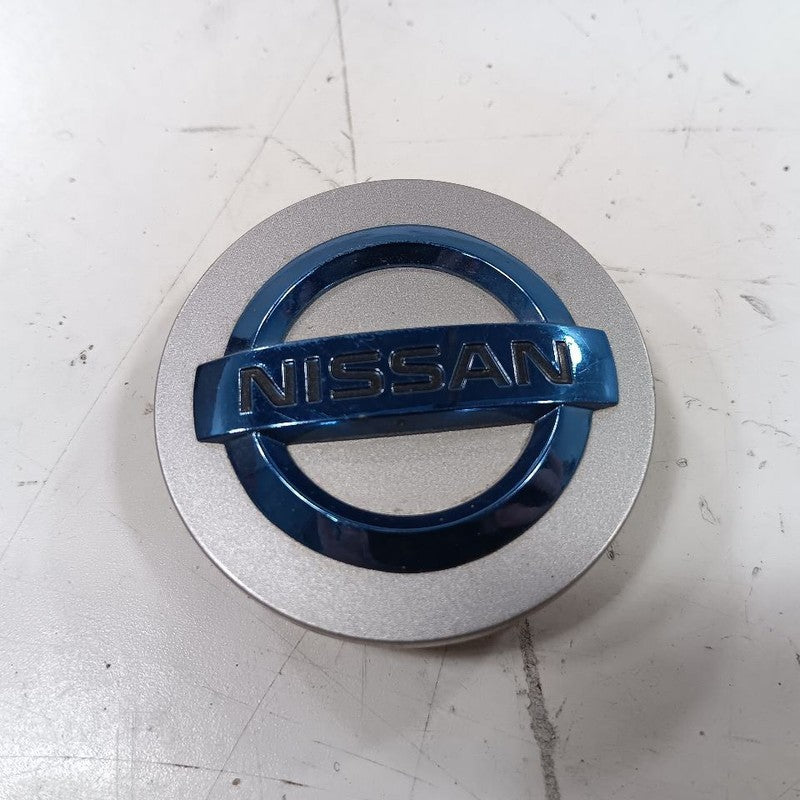 Nissan LEAF Wheel Rim Center Cap  2013 2014 2015 2016 2017 OEM