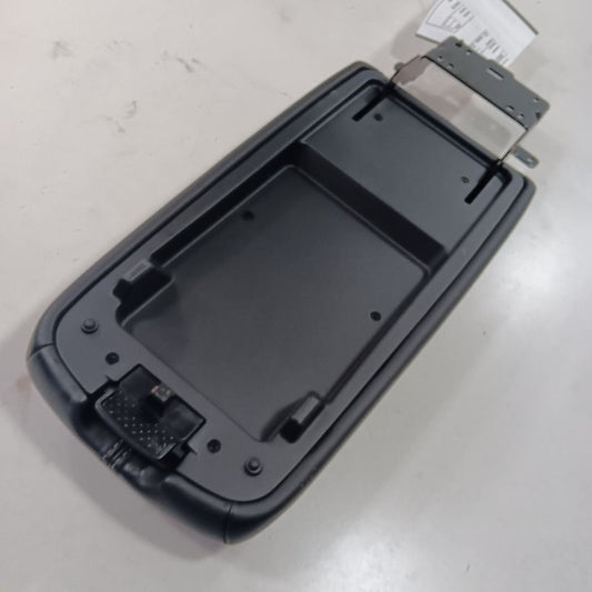 Nissan Altima Arm Rest 2023 2022 2021 2020 2019