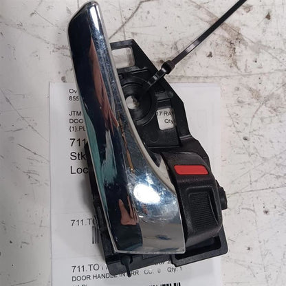 Toyota Rav 4 Door Handle Right Passenger Rear Interior Inside  2015 20