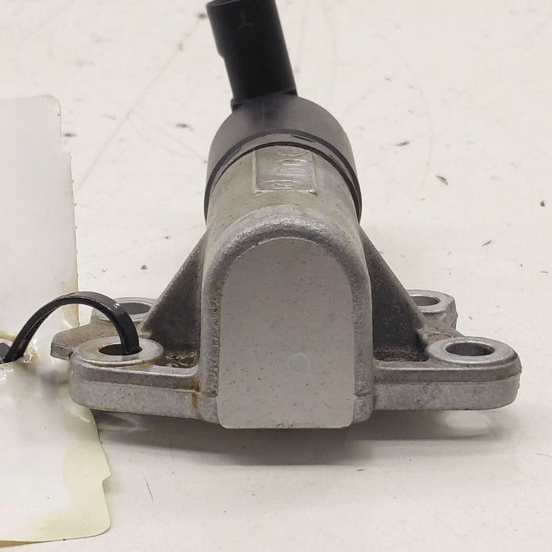 Volvo S60 Variable Timing Gear Oil Control Valve Solenoid Cylinder Hea