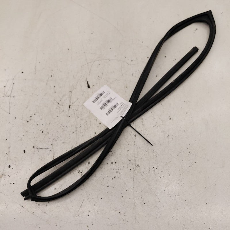 Subaru XV Crosstrek Door Glass Window Seal Rubber Left Driver Front  2