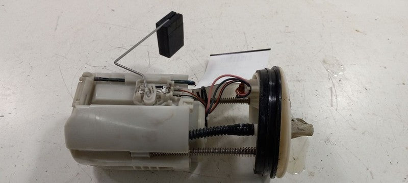 17045TK4A00 Fuel Pump Assembly 3.5L FWD Fits 09-14 TL