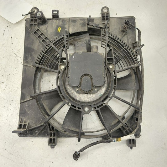Passenger Right Radiator Cooling Fan Motor Fits 18-21 Honda Clarity