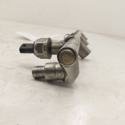 Cadillac CT6 Driver Front Fuel Rail Injection Injector Mount Bar  2018
