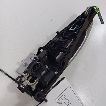 Left Rear Door Handle Exterior Front Painted With Chrome Insert 13-20 Chevy Trax