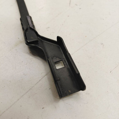 Chevy Volt Windshield Wiper Arm Left Driver  2019 2018 2017 2016 OEM