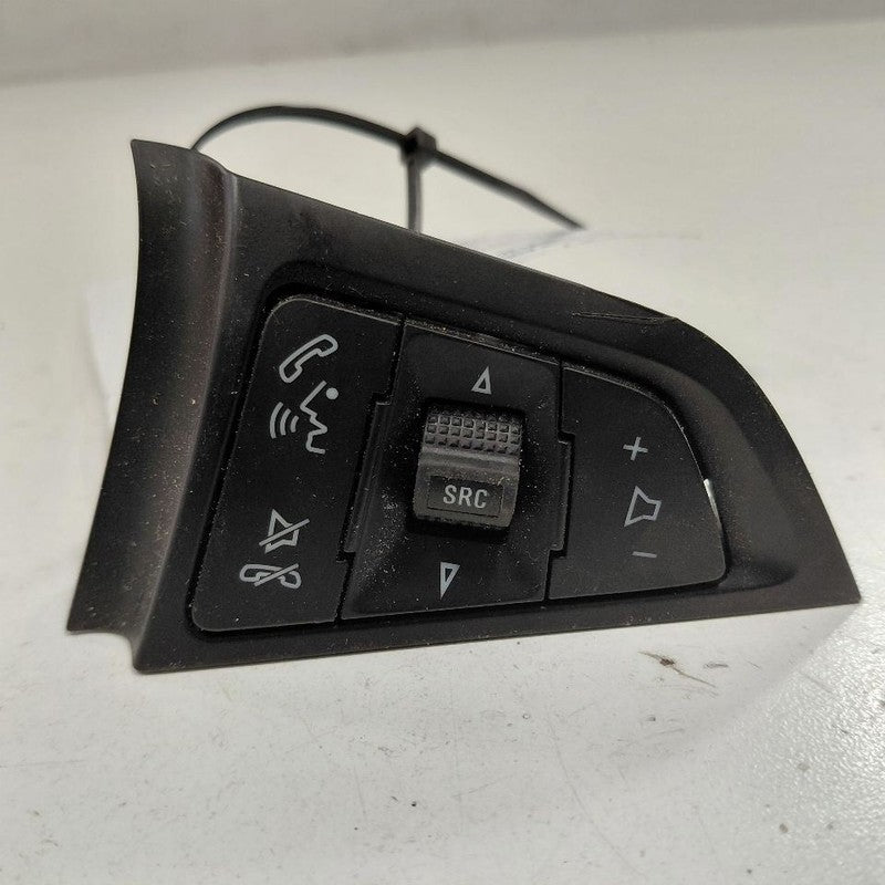 Buick Encore Steering Wheel Mounted Radio Control Switch {42391498} 20