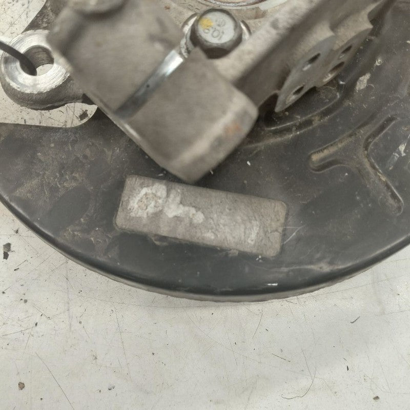 Passenger Right Rear Knuckle Stub Bearing Hub US Built 21-25 Nissan Ro