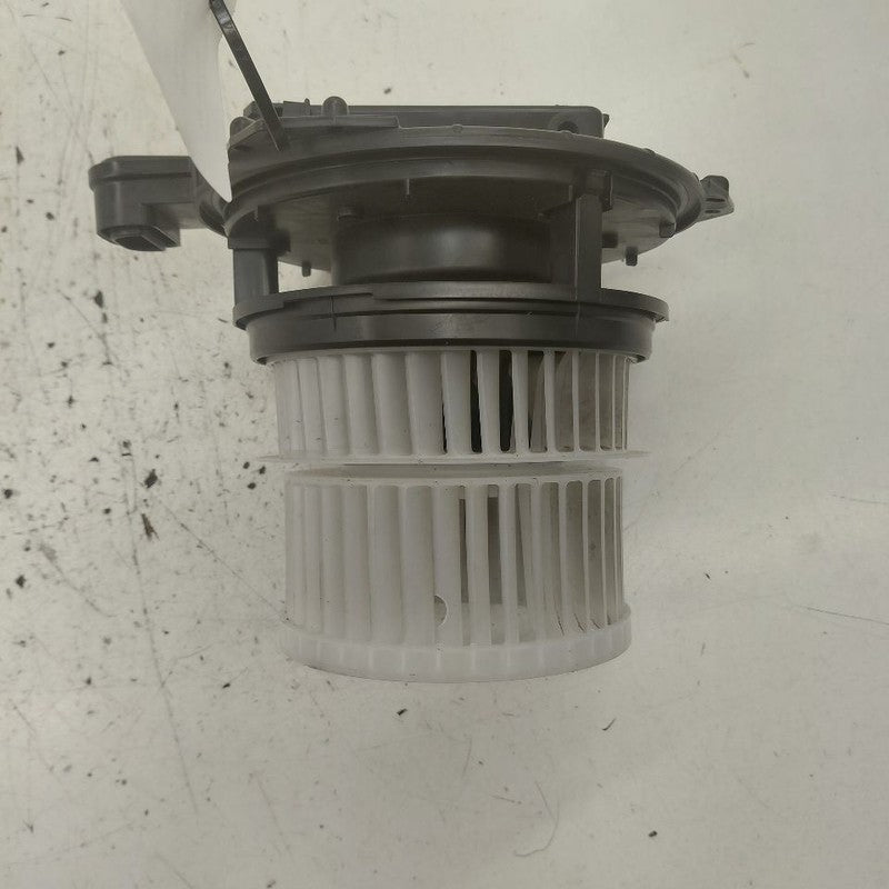 Blower Motor Heater With Plug-in Hybrid Fits 21-25 Toyota RAV4
