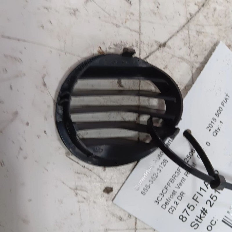 Fiat 500 Defrost Vent Right Passenger Side 2017 2016 2015 2014 2013 20
