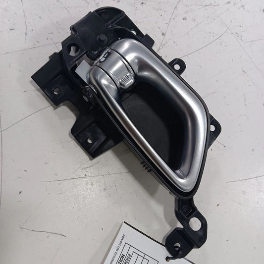 Jeep Compass Door Handle Right Passenger Rear Interior Inside  2018 2019 2020 20