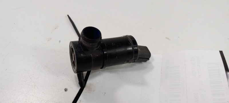 Subaru Forester Windshield Washer Wash Fluid Reservoir Motor Pump Elec