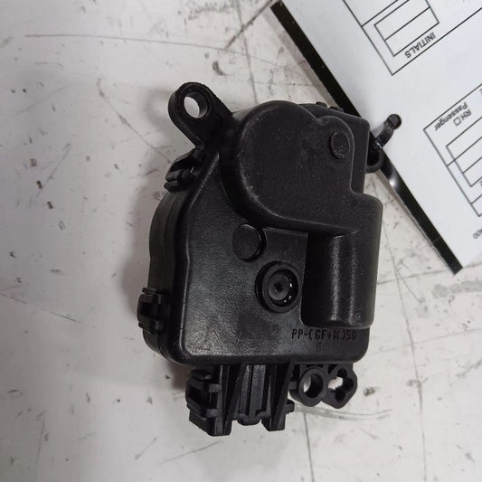 Ford Taurus Flap Door Motor Heater AC Door Actuator  2019 2018 2017 20
