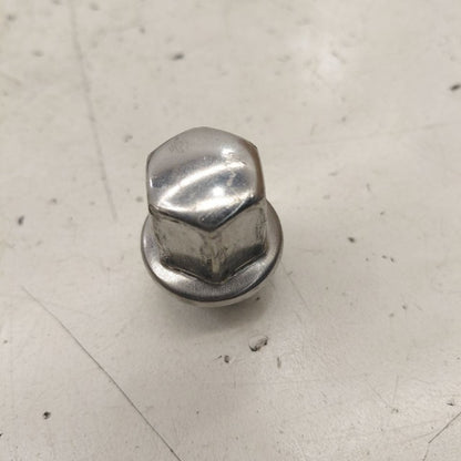 Buick Encore GX Lug Nut Set  2022 2023 2024 2025
