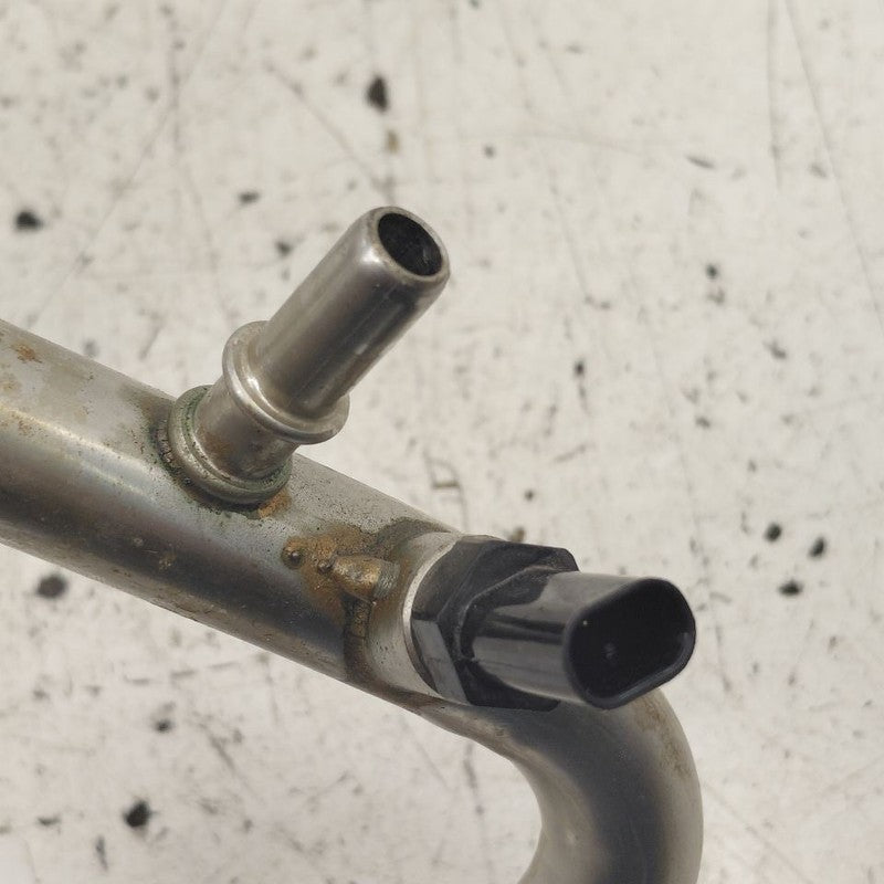 Buick Encore GX Coolant Line Crossover Pipe  1.3 2022 2023 2024 2025