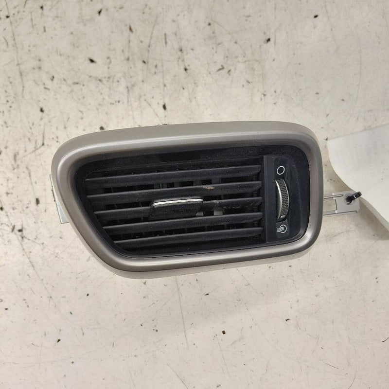 Kia Sorento Dash Air Vent Right Passenger  2018 2017 2016