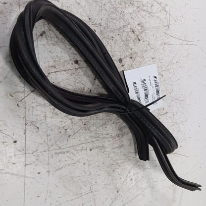 Fiat 500 Cowl Vent Panel Hood Rubber Seal 2017 2016 2015 2014 2013 201