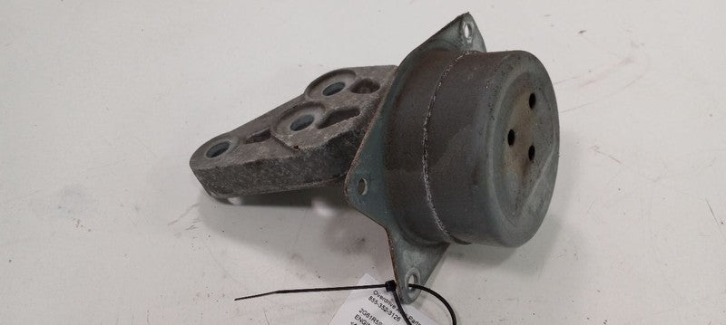 Cadillac XTS Engine Motor Mount Left Driver 2013 2014 2015 2016 2017 O