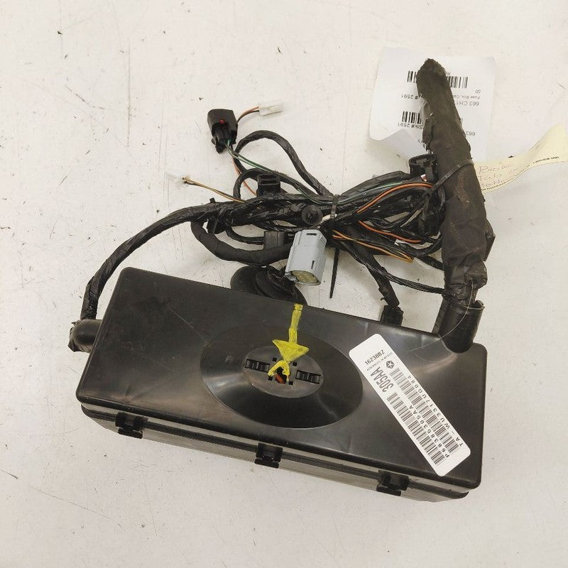 Chrysler 300 Cabin Fuse Box Interior Inner Under Dash  2017 2018 2019