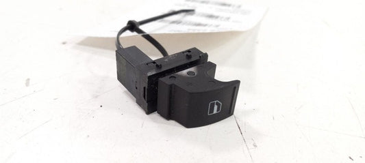 Volkswagen Rabbit Power Window Switch Right Passenger Front 2006 2007 