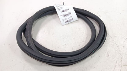 Volkswagen Golf On Body Door Jamb Seal Gasket Front Left Driver 2010 2