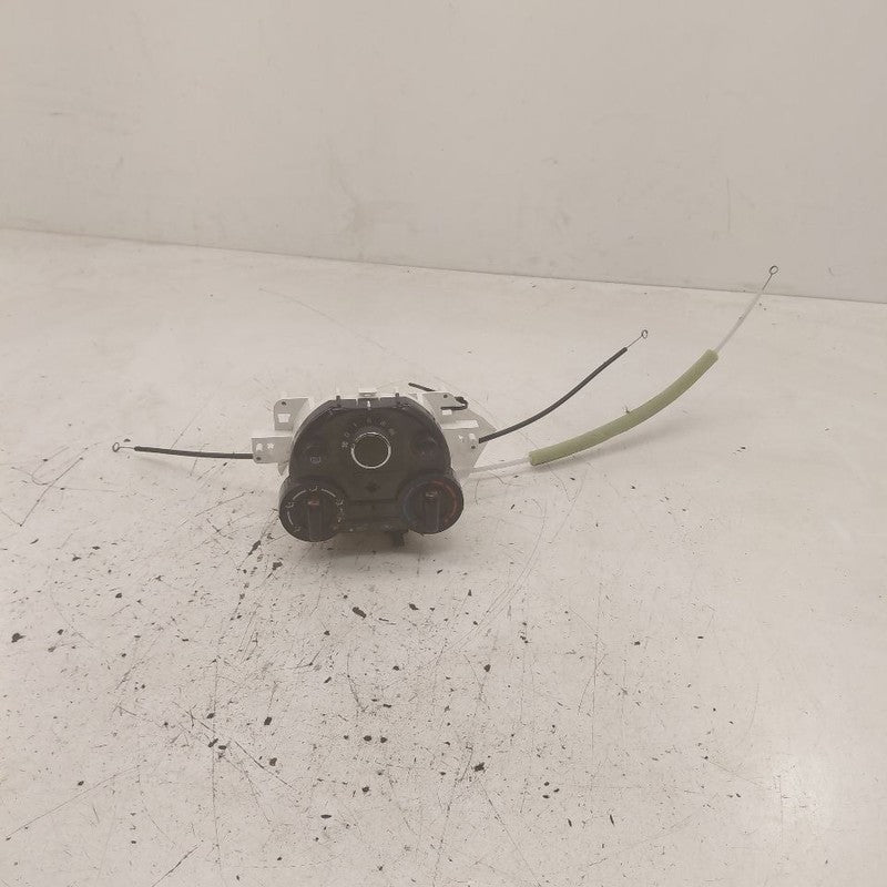Temperature Control Heat Heater AC Switch Sedan Fits 19 Nissan Versa