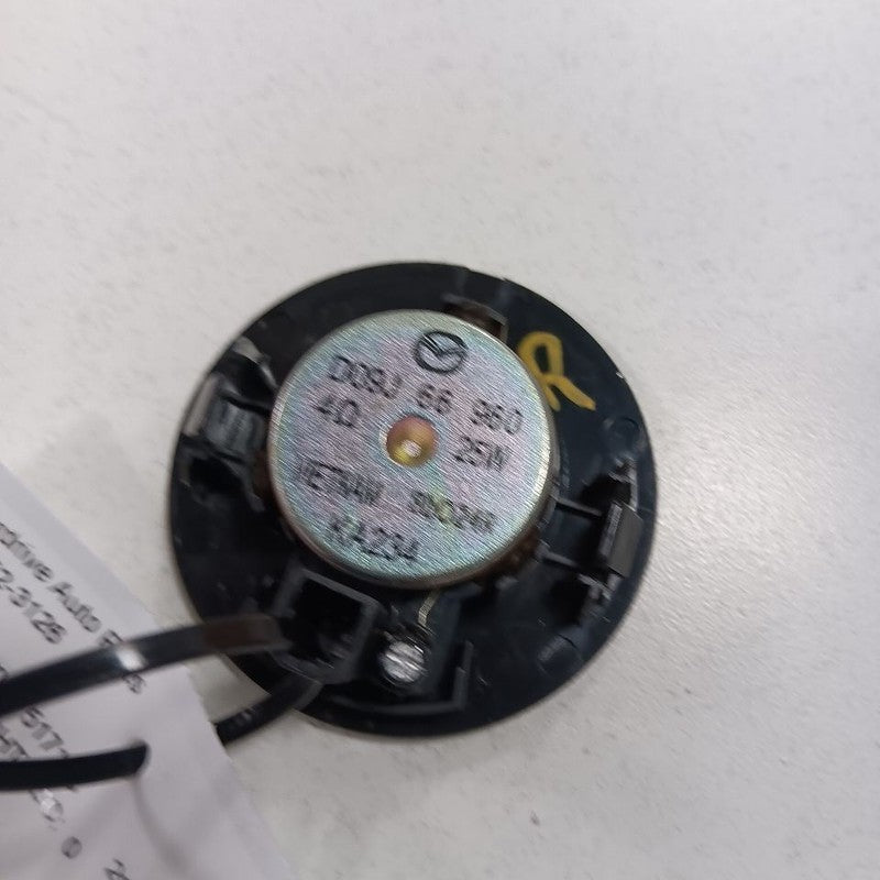 Toyota Yaris Tweeter Right Passenger Tweeter Speaker  2020 2019 2018 2017 2016