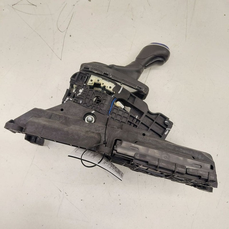 Chevy Volt Transmission Gear Shifter  2019 2018 2017 2016 OEM
