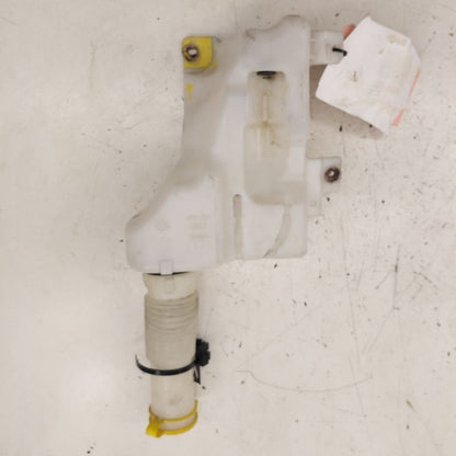 2018 Fiat 500 X Model Windshield Washer Fluid Reservoir