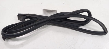 Dodge Caliber On Door Seal Rubber Right Passenger Front 2007 2008 2009 2010 2011