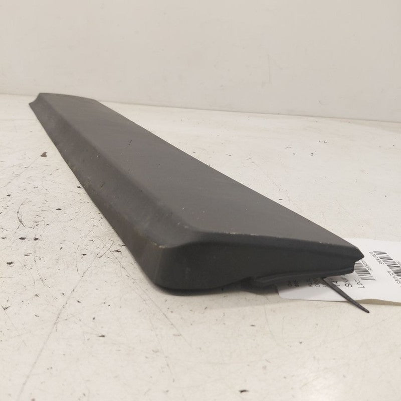 Chevy Trax Door Molding Trim Strip Right Passenger Side Front  2022 20