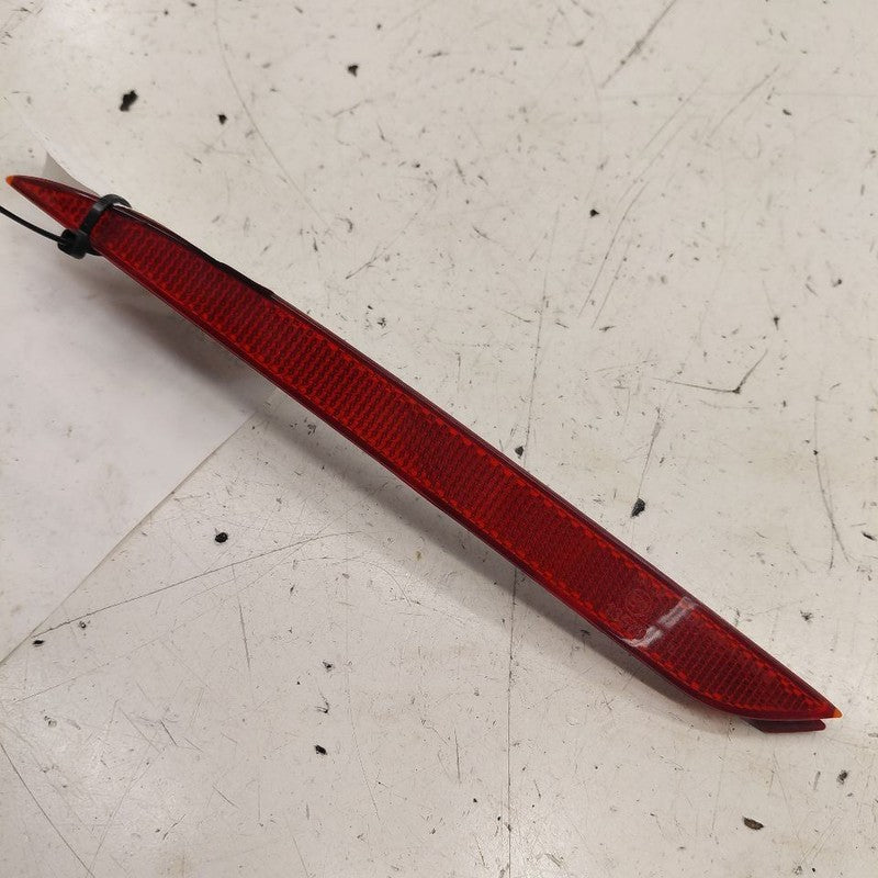 Chevy Volt Left Rear Side Marker Reflector 2016 2017 2018 2019