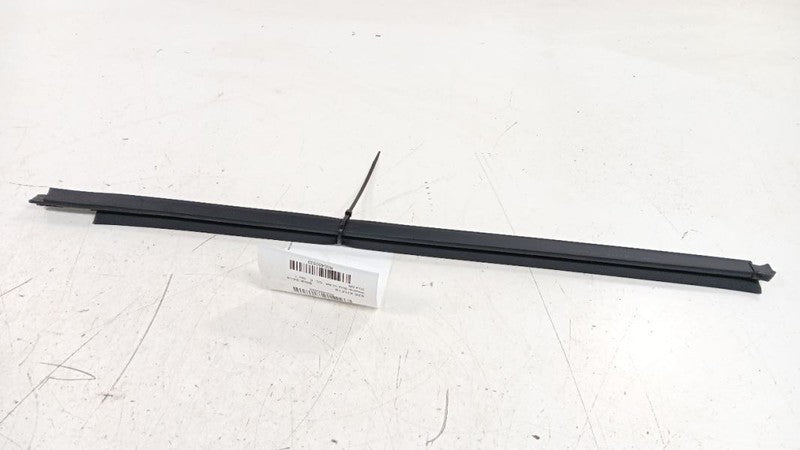 Kia Forte Right Rear Weather Strip Interior 2016 2015 2014