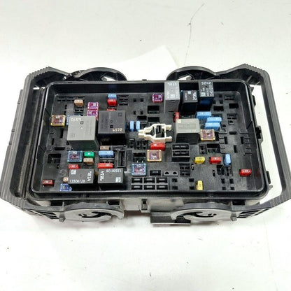 Fuse Box Wire Harness Junction Engine ID 84586306 Fits 19-21 Chevy Malibu