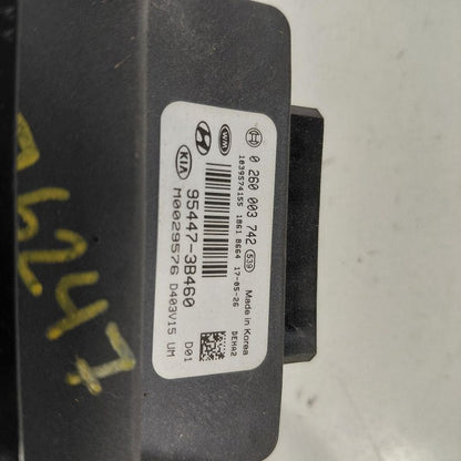 Transfer Case Control Module Fits 16-18 Kia Sorento OEM