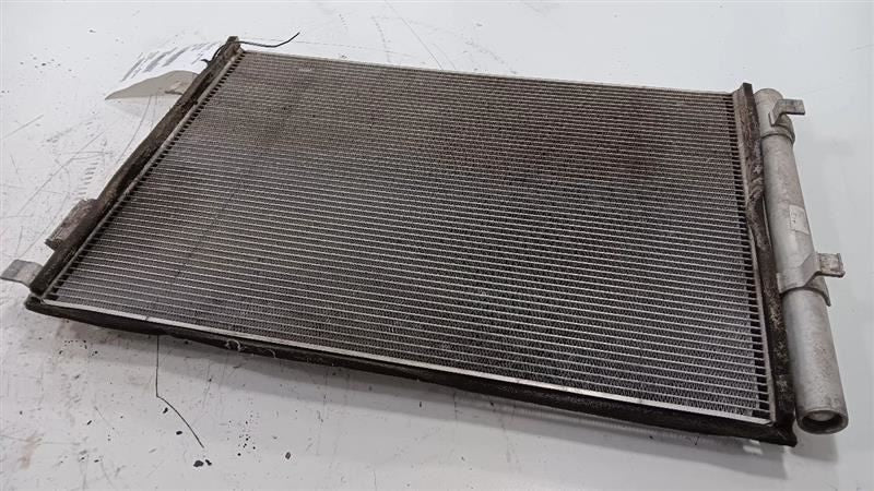Air Conditioning AC Condenser Naturally Aspirated Fits 12-13 VELOSTER 