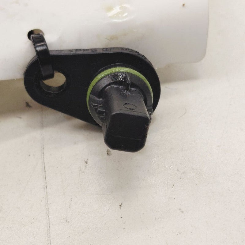 Nissan Versa Camshaft Cam Shaft Position Sensor  1.6 2024 2023 2022 20