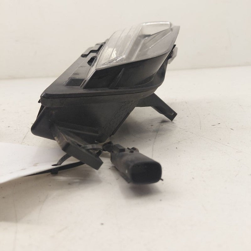 Passenger Right Light Daytime Running Lamp Fits 16-19 Chevy Volt