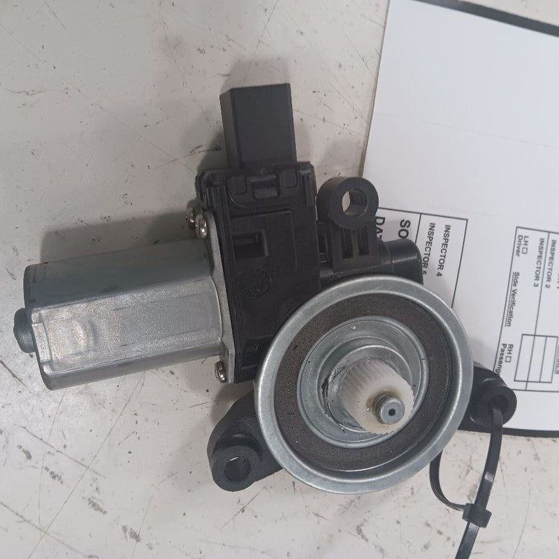 Passenger Right Front Power Window Motor Fits 16-23 Mazda CX-9 OEM