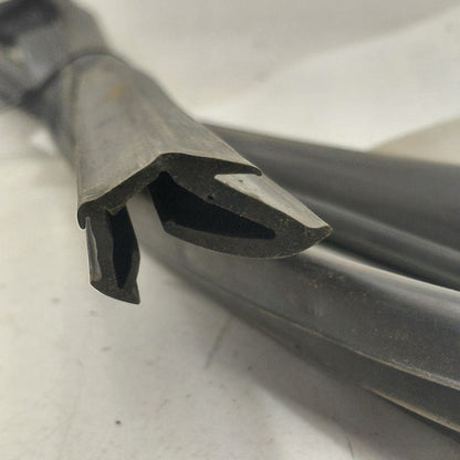 Hyundai Veloster Door Glass Window Seal Rubber Right Passenger Rear Ba